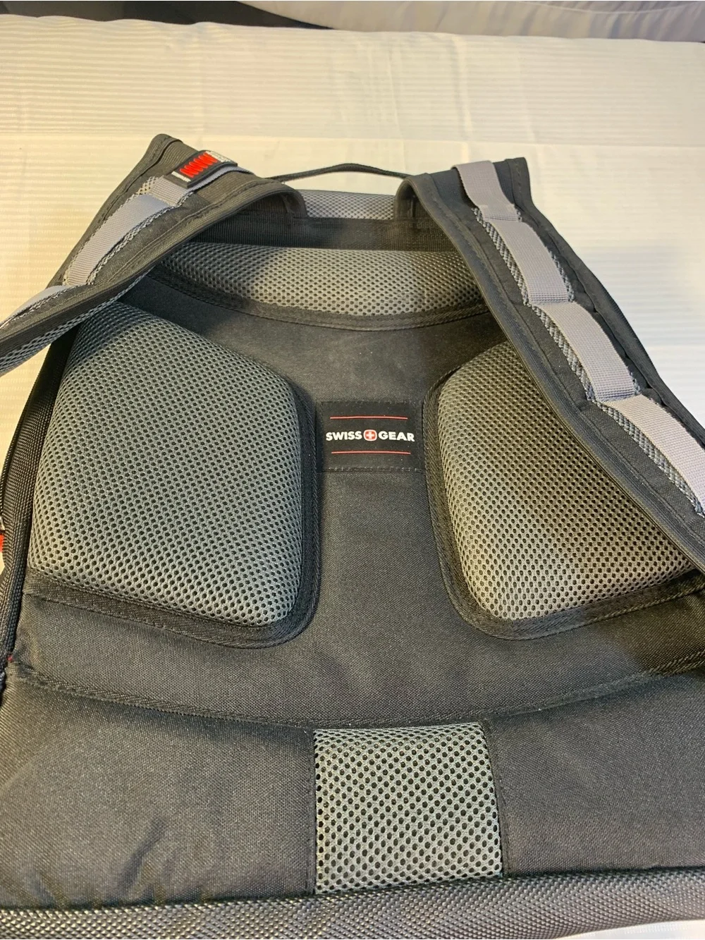 Uline Swiss Gear Black and Gray Men's Backpack - Durable Travel & Work Bag. EC